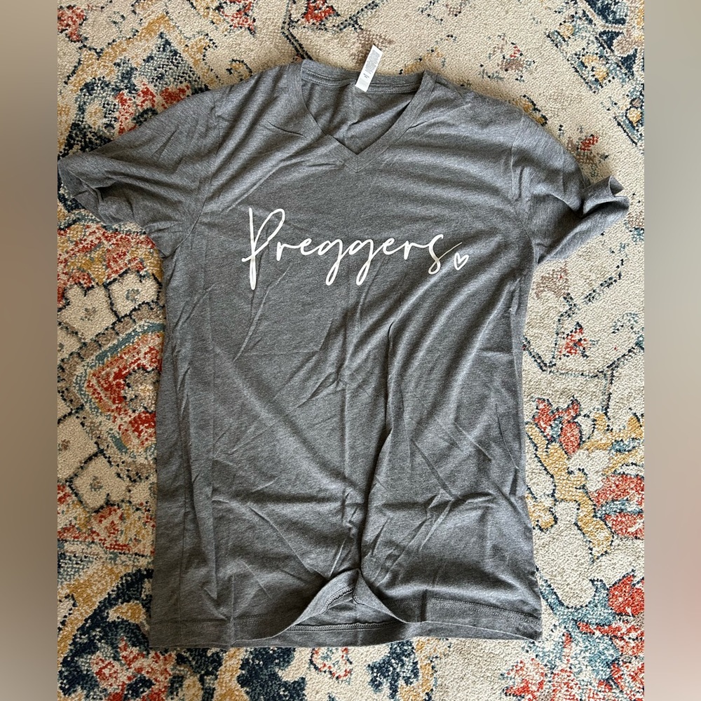 Preggers T-shirt. EUC